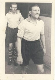 BOB PAISLEY (LIVERPOOL) FOOTBALL PHOTOGRAPH