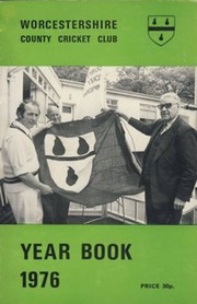 WORCESTERSHIRE COUNTY CRICKET CLUB YEAR BOOK 1976