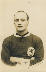 JACK NICHOLLS  (NEWPORT COUNTY, CARDIFF CITY & WALES) C 1924 FOOTBALL POSTCARD