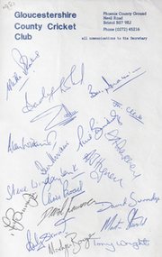 GLOUCESTERSHIRE 1981 CRICKET AUTOGRAPH SHEET