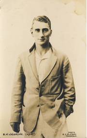 BRYAN VALENTINE (KENT & ENGLAND) CRICKET POSTCARD