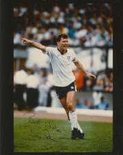 BRYAN ROBSON (ENGLAND) SIGNED PHOTOGRAPH