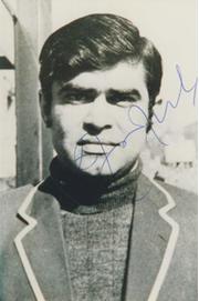 AFTAB GUL (PAKISTAN) SIGNED PHOTOGRAPH