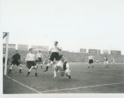 FULHAM V BLACKBURN ROVERS 1952 FOOTBALL PRESS PHOTOGRAPH