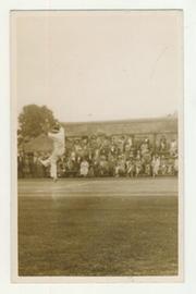 HIRA-LAL SONI (INDIA) 1930 TENNIS POSTCARD - PLAYING AT SIDMOUTH