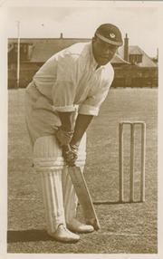 ALMA "CHAMP" HUNT (BERMUDA & SCOTLAND) SIGNED CRICKET POSTCARD