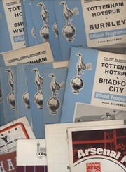 TOTTENHAM HOTSPUR 1969-70 FOOTBALL PROGRAMMES (FULL SET OF HOME MATCHES)