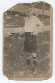 BERT MIDDLEMISS (TOTTENHAM HOTSPUR) FOOTBALL POSTCARD