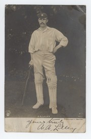 A. A. LILLEY (WARWICKSHIRE & ENGLAND) 1902 SIGNED CRICKET POSTCARD