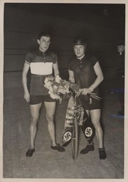 GEORG STACH (GERMANY) 1936 CYCLING PHOTOGRAPH