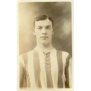 GEORGE HOLLEY (SUNDERLAND & ENGLAND)  FOOTBALL POSTCARD