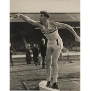 JOHN SAVIDGE 1953 (A.A.A. CHAMPIONSHIPS) ATHLETICS PHOTOGRAPH