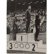 OLYMPIC GAMES 1948 PRESS PHOTOGRAPH - MAL WHITFIELD (USA) ON THE 800M ROSTRUM