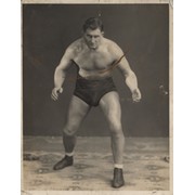 EARL MCCREADY (CANADA) WRESTLING PHOTOGRAPH