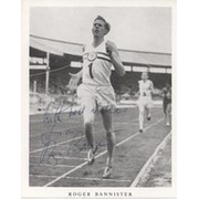 ROGER BANNISTER SIGNED PHOTOGRAPH