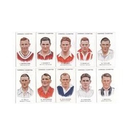 FOOTBALLERS (SMALL TITLES) 1934 (CARRERAS) CIGARETTE CARDS