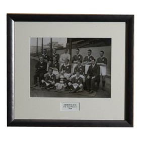 ARSENAL 1930 (FA CUP WINNERS) FOOTBALL PHOTOGRAPH