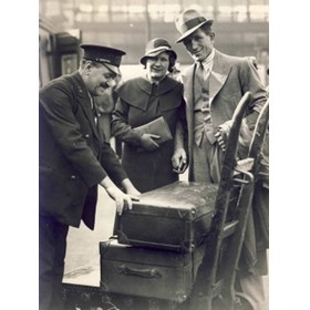 DON MCCORKINDALE (SOUTH AFRICA) 1933 BOXING PHOTOGRAPH