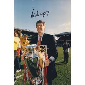 ARSENE WENGER SIGNED PHOTOGRAPH 