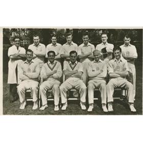 ESSEX 1959 CRICKET POSTCARD