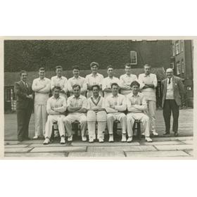 ESSEX 1962 CRICKET POSTCARD