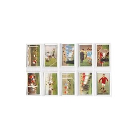 FOOTBALLERS IN ACTION 1928 (GALLAHER) CIGARETTE CARDS