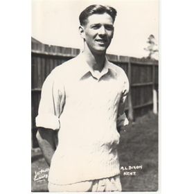 ALAN DIXON (KENT) CRICKET POSTCARD