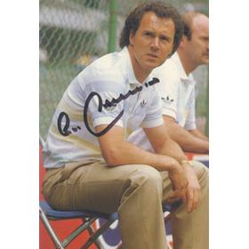FRANZ BECKENBAUER SIGNED POSTCARD