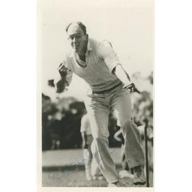 BILL JOHNSON (AUSTRALIA) SIGNED CRICKET PHOTOGRAPH