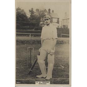 R.H. TWINING (MIDDLESEX) LARGE "PINNACE" CARD