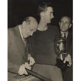 GORDON PIRIE 1953 (A.A.A. CHAMPIONSHIPS) ATHLETICS PHOTOGRAPH
