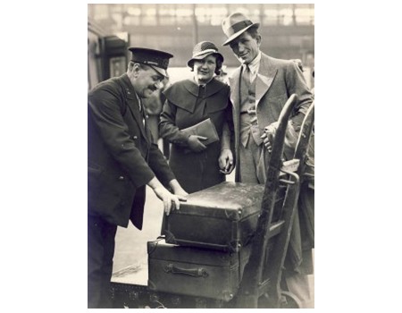 DON MCCORKINDALE (SOUTH AFRICA) 1933 BOXING PHOTOGRAPH