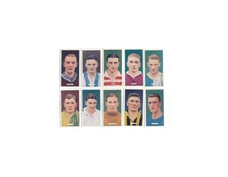 POPULAR FOOTBALLERS 1936 (CARRERAS) CIGARETTE CARDS