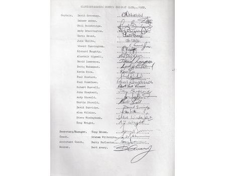 GLOUCESTERSHIRE 1982 CRICKET AUTOGRAPH SHEET