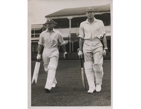 ASHDOWN & FAIRSERVICE (KENT) 1933 CRICKET PHOTOGRAPH