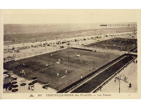 TROUVILLE-REINE DES PLAGES - LES TENNIS (FRANCE)