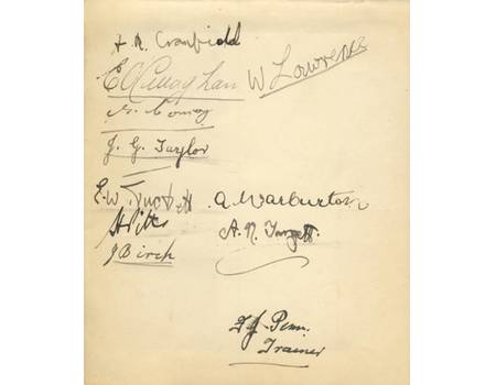 FULHAM FOOTBALL CLUB - LATE 1930S SIGNED ALBUM PAGES