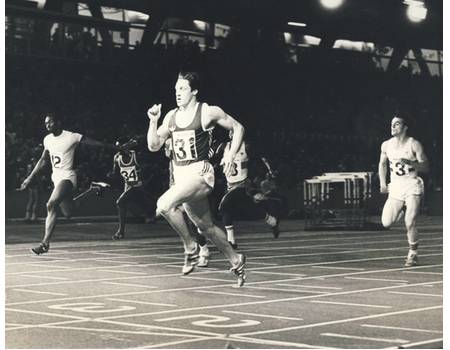 ALLAN WELLS 1980 ATHLETICS PHOTOGRAPH