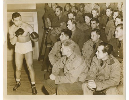JOE LOUIS WORLD WAR II 1944 (EXHIBITION BOUT) PRESS PHOTOGRAPH