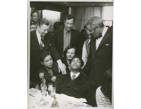 MUHAMMAD ALI 1970 PRESS PHOTOGRAPH