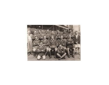 PONTYPOOL R.F.C. 1946-47 RUGBY PHOTOGRAPH
