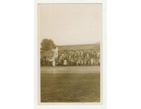 HIRA-LAL SONI (INDIA) 1930 TENNIS POSTCARD - PLAYING AT SIDMOUTH