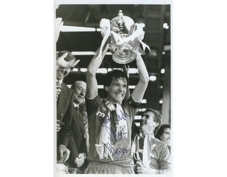 ALAN HANSEN (LIVERPOOL) 1986 SIGNED PHOTOGRAPH