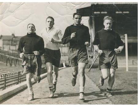 ARSENAL 1948-49 SIGNED FOOTBALL PHOTOGRAPH