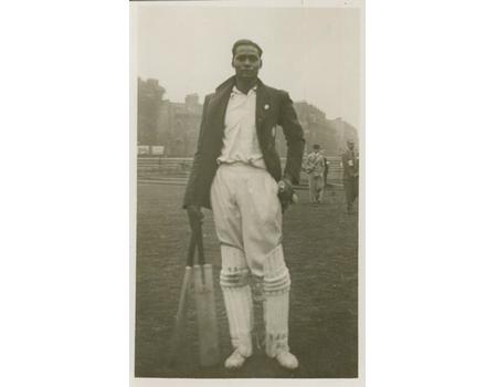 AMAR SINGH 1932 (ALL INDIA) CRICKET POSTCARD