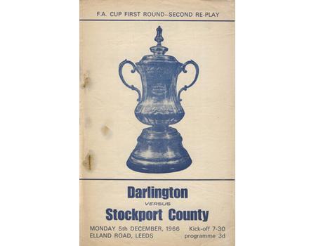 DARLINGTON V STOCKPORT COUNTY 1966-67 FOOTBALL PROGRAMME (AT ELLAND ROAD)