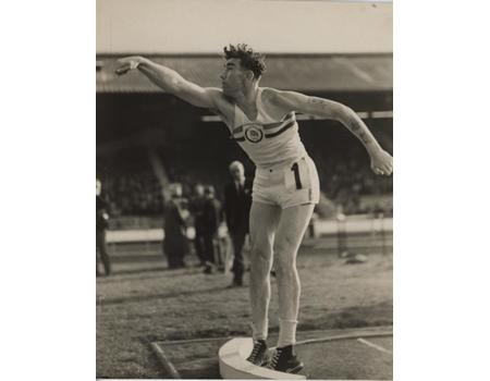 JOHN SAVIDGE 1953 (A.A.A. CHAMPIONSHIPS) ATHLETICS PHOTOGRAPH