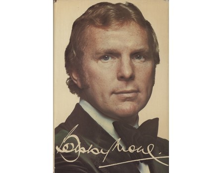 BOBBY MOORE - THE AUTHORISED BIOGRAPHY