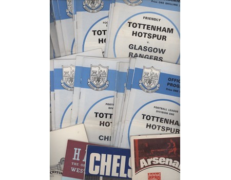 TOTTENHAM HOTSPUR 1970-71 FOOTBALL PROGRAMMES (FULL SET OF HOME MATCHES)