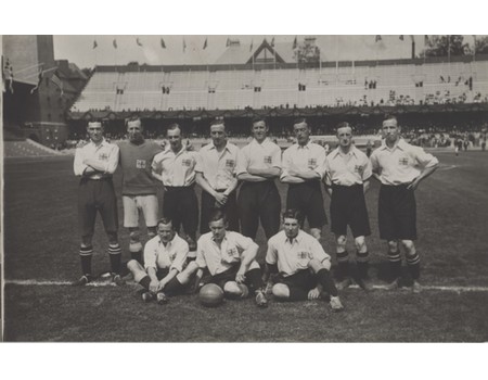 ENGLAND 1912 (OLYMPIC CHAMPIONS) FOOTBALL POSTCARD
